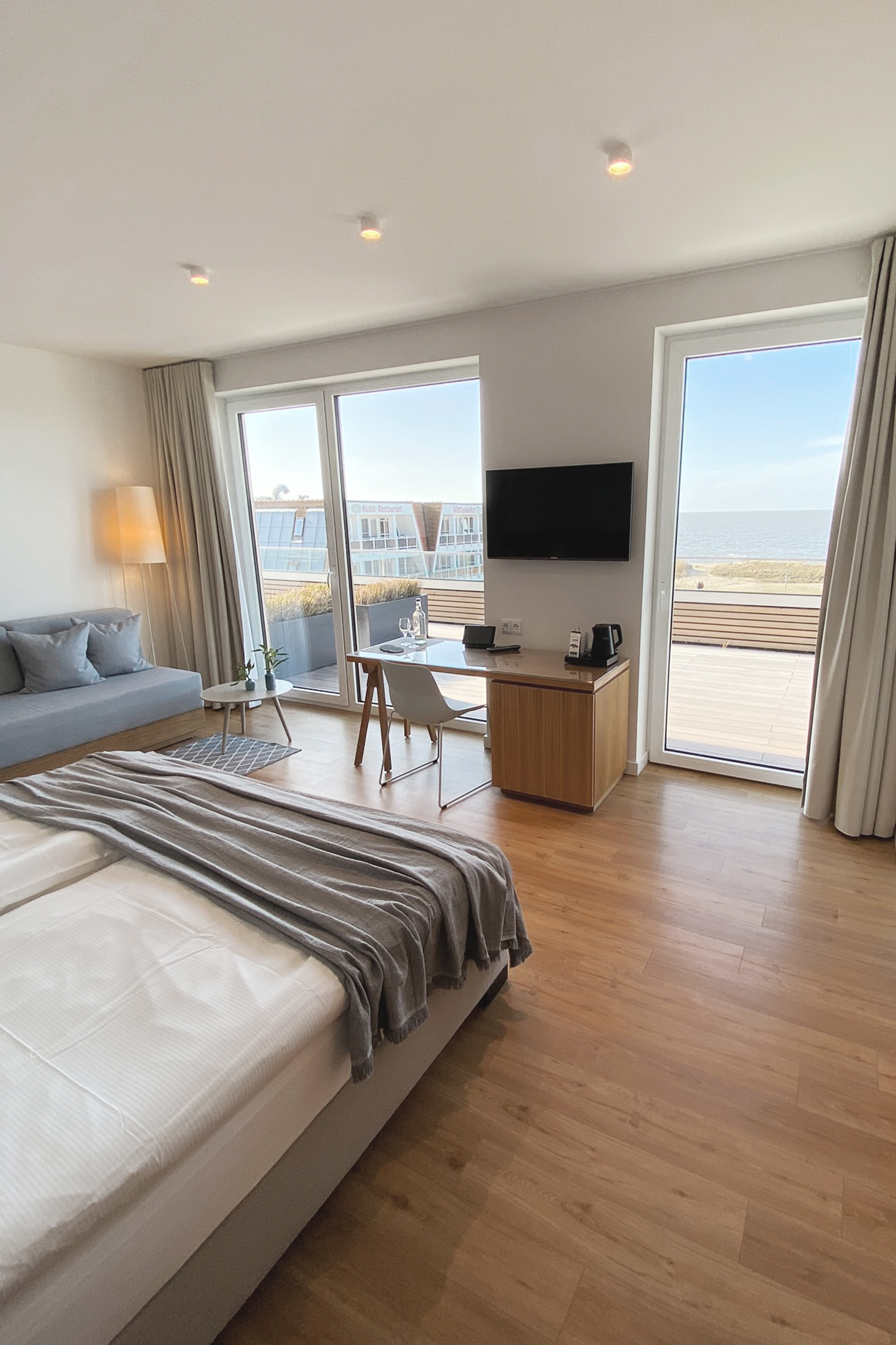 Hotel Strandhus Cuxhaven Zimmer Premium Seeblick